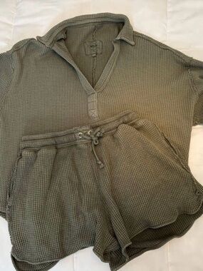 Aerie Waffle Knit Short Set in Olive Green